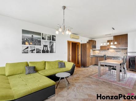 Pronájem bytu, 3+kk, 81 m²