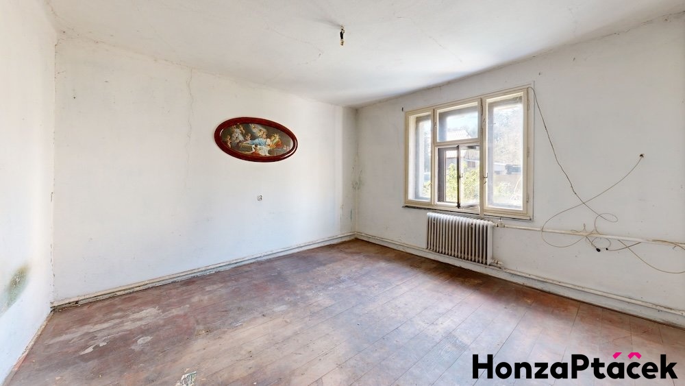 Prodej rodinného domu Choceňská Letňany, Honza Ptáček realitní makléř v Praze1