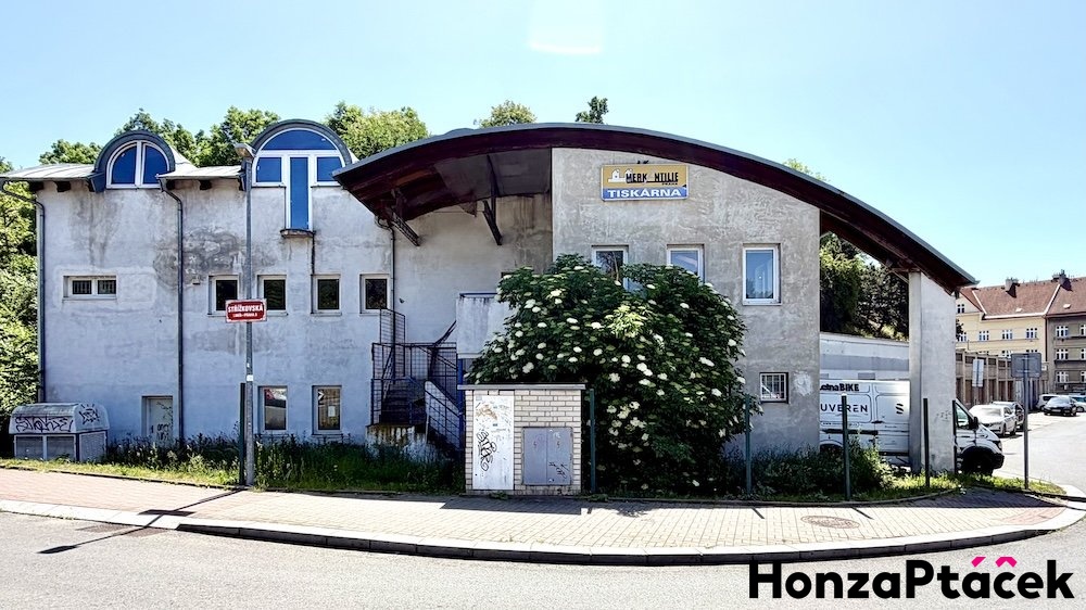 Prodej komerčních prostor, ulice Střížkovská, Praha Honza Ptáček realitní makléř v Praze1