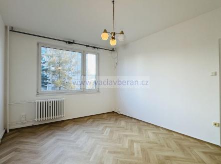 Pronájem bytu, 1+1, 37 m²