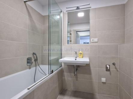 Pronájem bytu, 2+kk, 45 m²