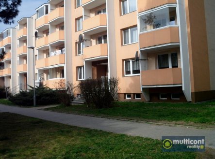Pronájem bytu 1+1 ve Vyškově, sídliště Palánek