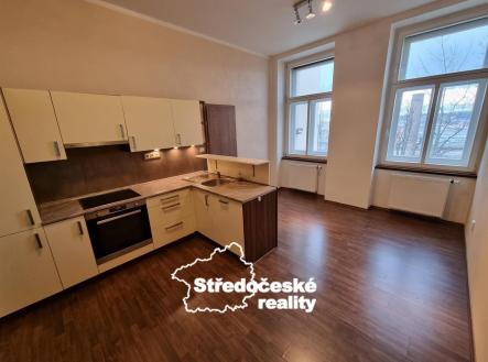 Pronájem bytu, 4+kk, 90 m²