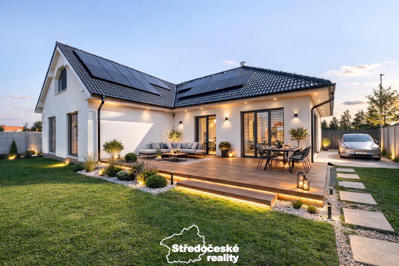 RD pohled od zahrady + vizualizace terasy