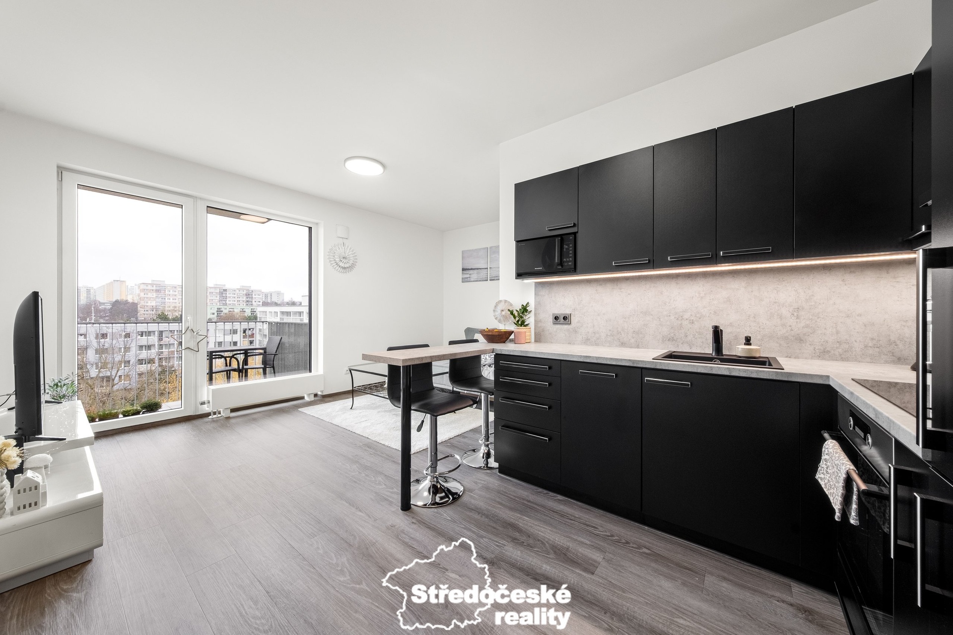 prodej_byt_Praha_Háje_mattaneli Milan_obývací pokoj