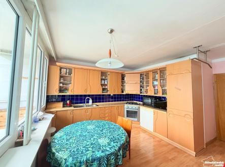 Prodej bytu, 3+kk, 64 m²