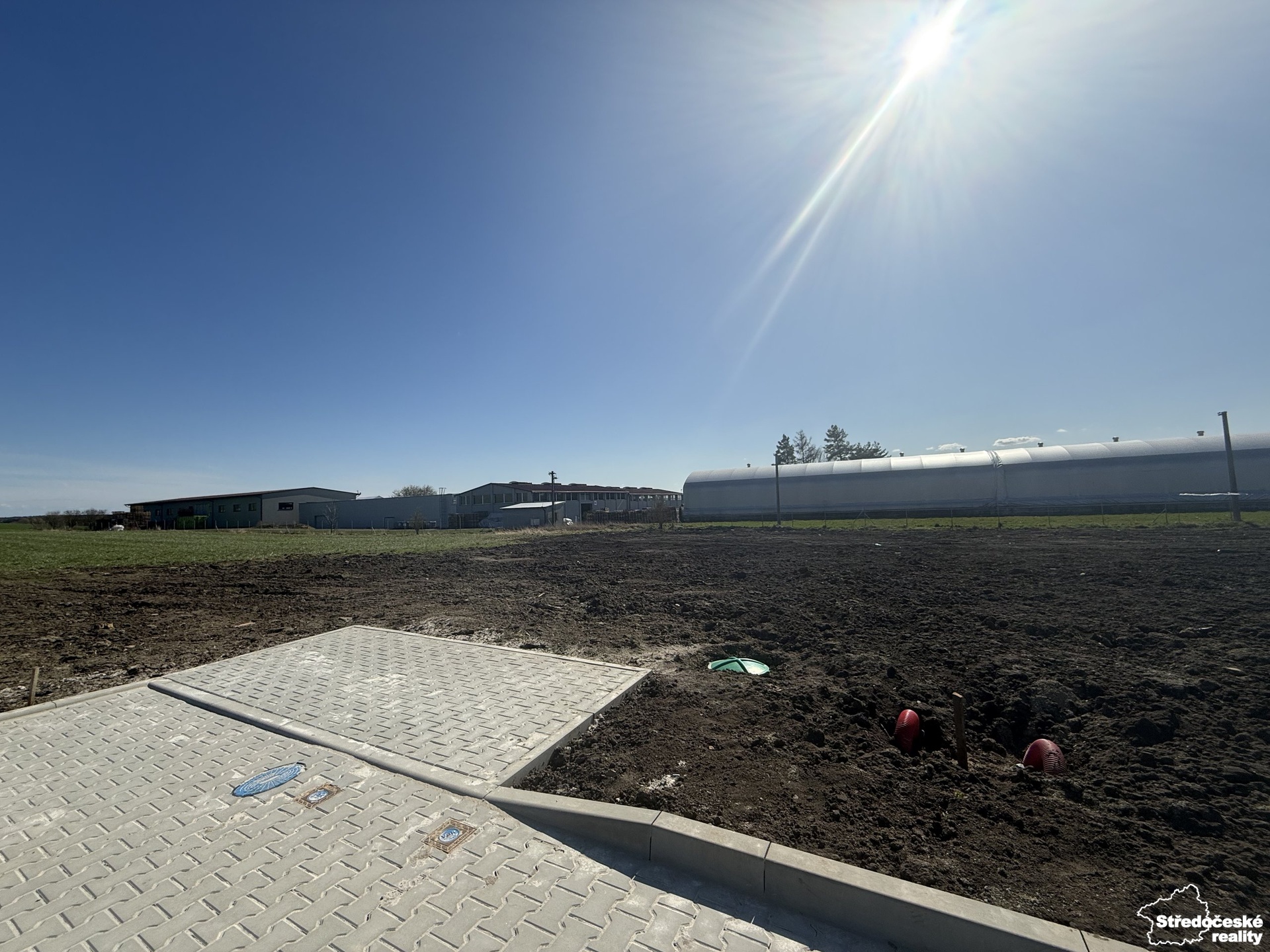 pohled na pozemek č. 10 - aktuální stav