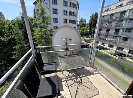 Pronájem bytu, 4+kk, 140 m²