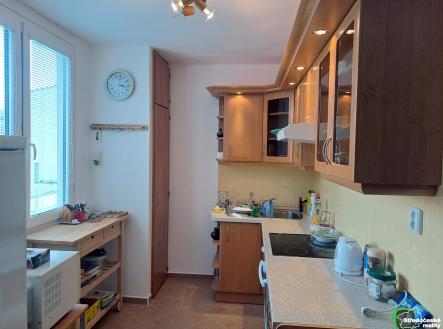 Pronájem bytu, 3+kk, 78 m²