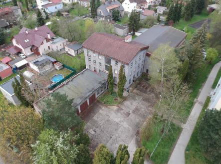 Prodej - komerční objekt, jiný, 1 580 m²