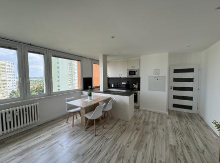 Prodej bytu, 3+1, 74 m²