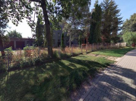 Prodej komerčního objektu, jiný, 1 580 m²