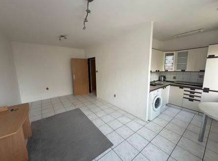 Pronájem bytu, 1+kk, 28 m²