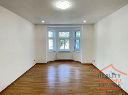 Pronájem bytu, 2+1, 70 m²