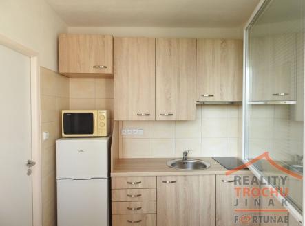 Pronájem bytu, 1+kk, 36 m²