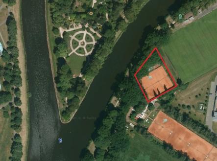 Prodej pozemku pro komerční výstavbu, 3 021 m²