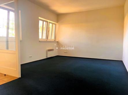 Pronájem bytu, 1+kk, 50 m²