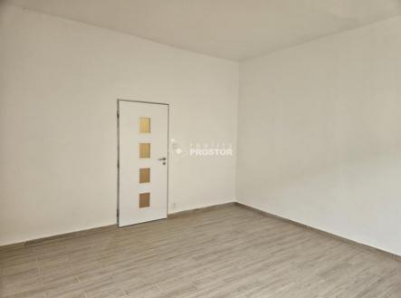Pronájem bytu, 2+1, 81 m²