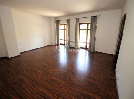 Pronájem bytu, 1+kk, 43 m²