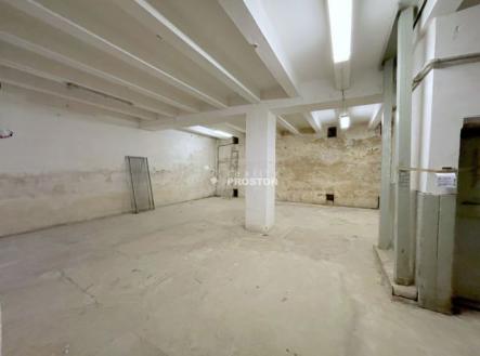Pronájem komerčního objektu, sklad, 95 m²