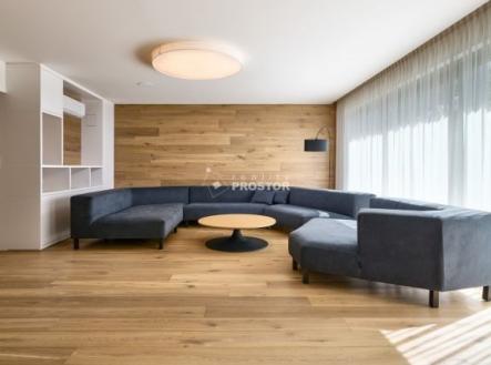 Pronájem domu/vily, 433 m²