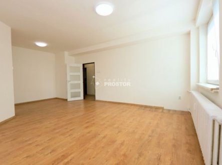 Pronájem bytu, 3+1, 76 m², Praha – náhled fotky 3