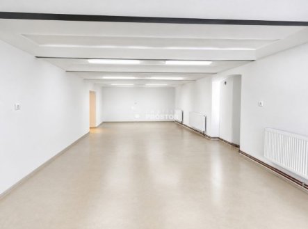 Pronájem komerčního objektu, sklad, 106 m²