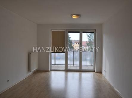 Pronájem bytu, 1+kk, 35 m²