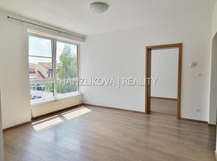 Pronájem bytu, 2+kk, 40 m²