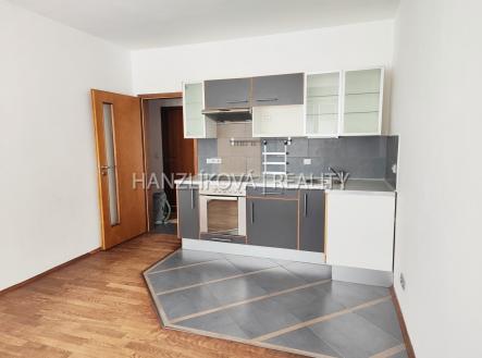 Pronájem bytu, 2+kk, 35 m²