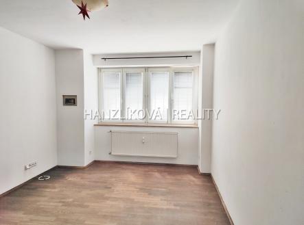 Pronájem bytu, 2+kk, 35 m²