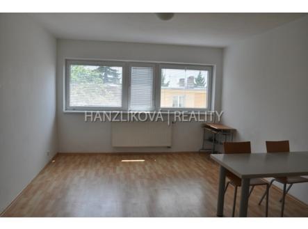 Pronájem bytu, 1+kk, 36 m²