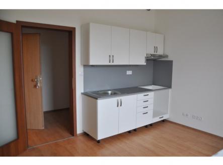 Pronájem bytu, 2+kk, 38 m²