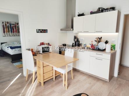 Pronájem bytu, 2+kk, 38 m²