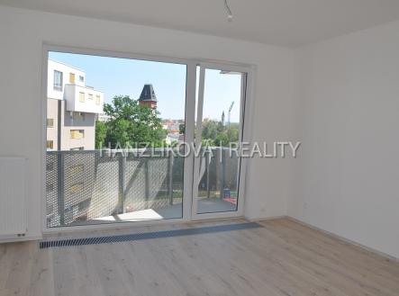 Pronájem bytu, 1+kk, 28 m²