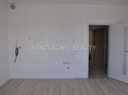 Pronájem bytu, 1+kk, 28 m²