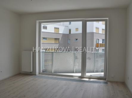 Pronájem bytu, 1+kk, 28 m² obrázek