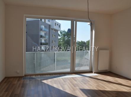 Pronájem bytu, 1+kk, 28 m²