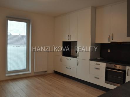 Pronájem bytu, 1+kk, 29 m²