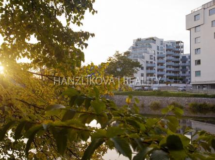 Pronájem bytu, 3+kk, 78 m² obrázek