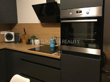 Pronájem bytu, 2+kk, 60 m²