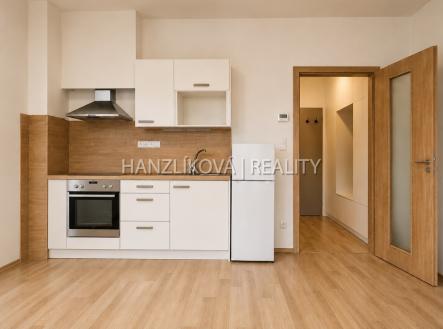 Pronájem bytu, 1+kk, 33 m²