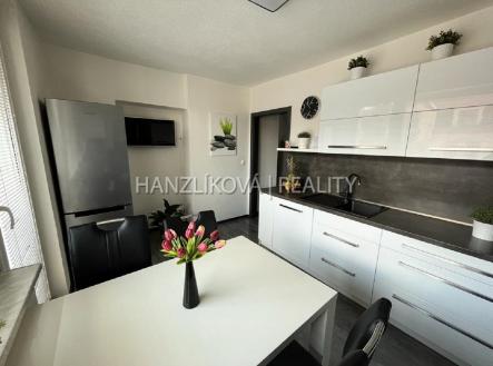 Pronájem bytu, 3+1, 80 m²