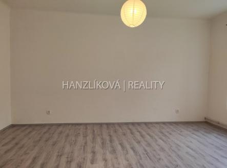 Pronájem bytu, 1+1, 40 m²
