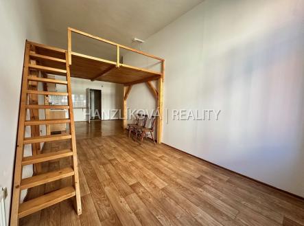 Pronájem bytu, 2+kk, 51 m² obrázek