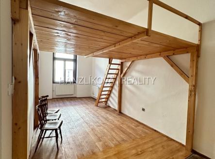 Pronájem bytu, 2+kk, 51 m²