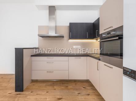 Prodej bytu, 1+kk, 42 m²