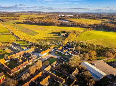 Prodej - zemědělský objekt, 846 m²