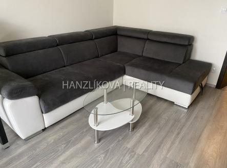 Pronájem bytu, 1+kk, 42 m²