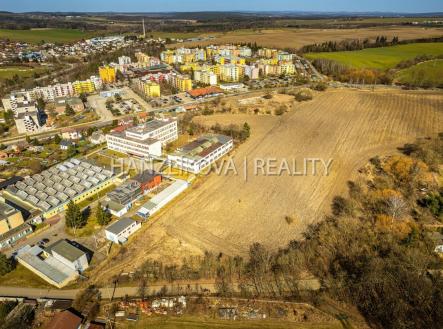 Prodej pozemku pro komerční výstavbu, 25 243 m²